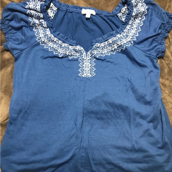 4 shirts good condition - Picture 6 of 9